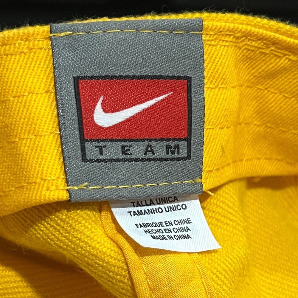 Nike Team Issued 90s Arizona State Sun Devils ASU Sparky Hat Strapback Yellow - Picture 7 of 8
